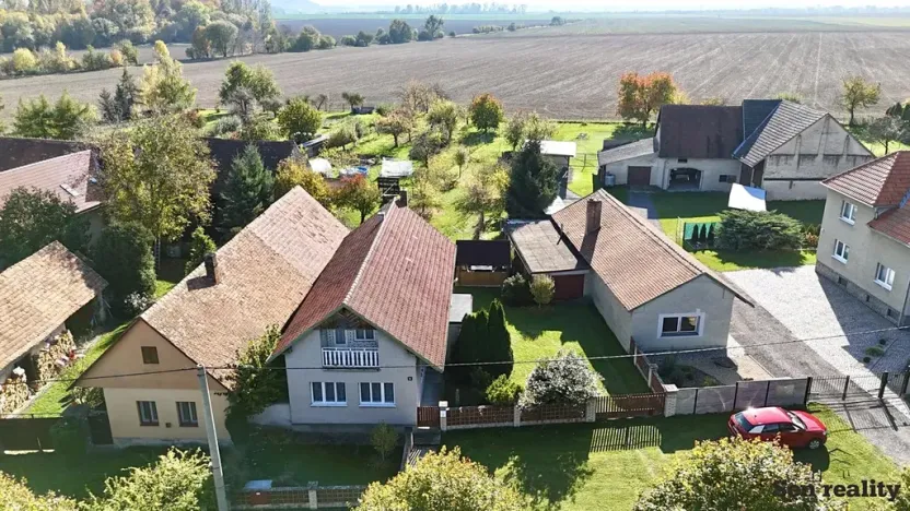 Prodej rodinného domu, Ostrov, 90 m2