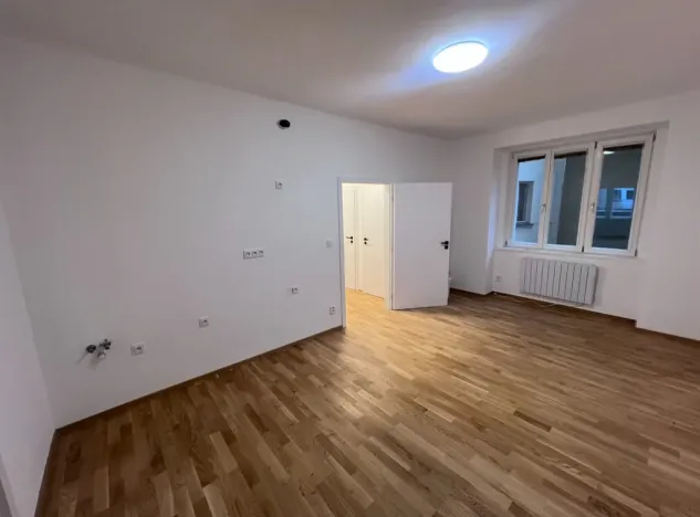 Prodej bytu 2+kk, Praha - Bubeneč, Národní obrany, 55 m2
