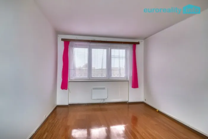 Prodej bytu 3+1, Poříčany, Lipová, 76 m2