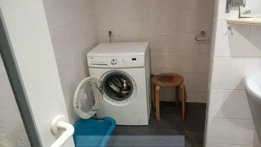 Pronájem pokoje, Praha - Liboc, Krajní, 15 m2