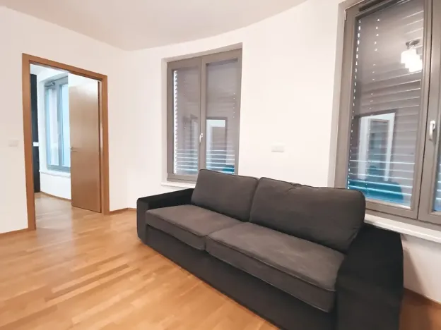 Pronájem bytu 2+kk, Praha - Kobylisy, Čumpelíkova, 52 m2