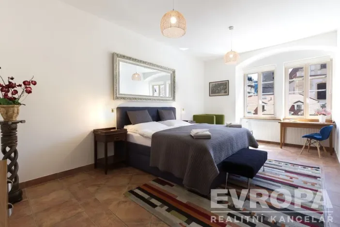 Pronájem bytu 3+1, Plzeň - Vnitřní Město, Bezručova, 95 m2