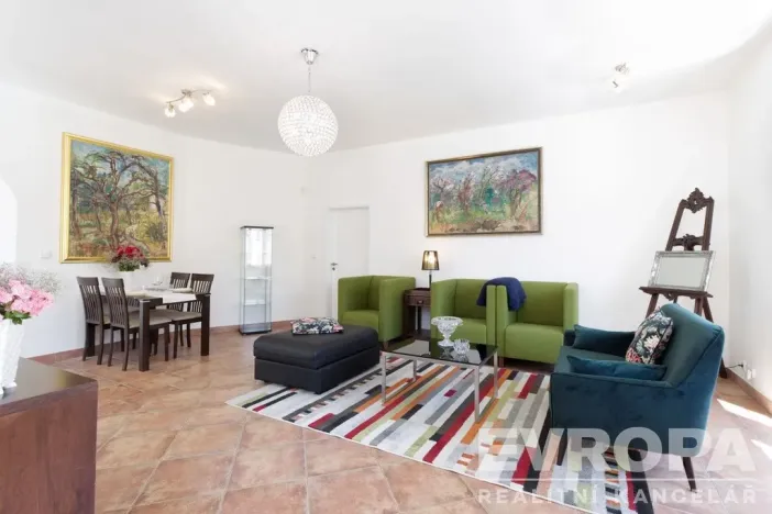 Pronájem bytu 3+1, Plzeň - Vnitřní Město, Bezručova, 95 m2