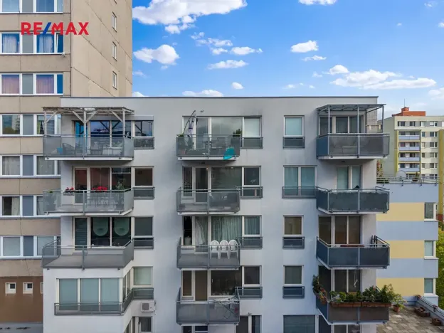 Pronájem bytu 1+kk, Praha - Motol, Kudrnova, 36 m2