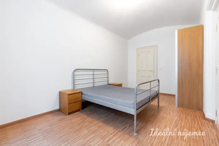 Pronájem bytu 2+kk, Praha, Plaská, 40 m2