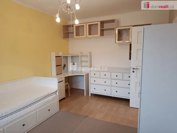 Pronájem bytu 3+1, Praha - Michle, Týmlova, 80 m2