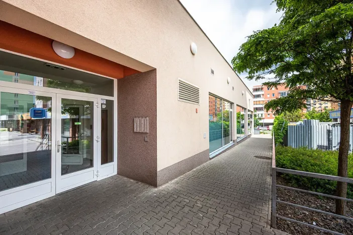 Pronájem bytu 2+kk, Praha - Kamýk, U Kamýku, 55 m2