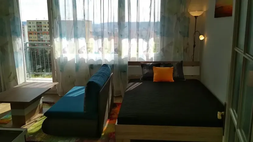 Pronájem bytu 1+kk, Praha - Kamýk, Imrychova, 35 m2