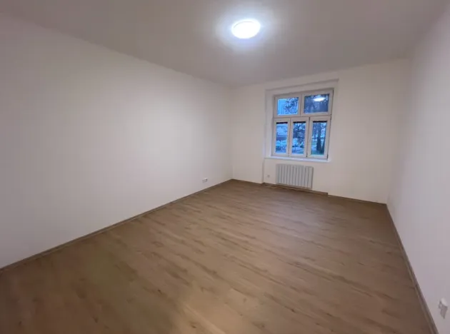 Prodej bytu 2+1, Praha - Libeň, Na stráži, 48 m2