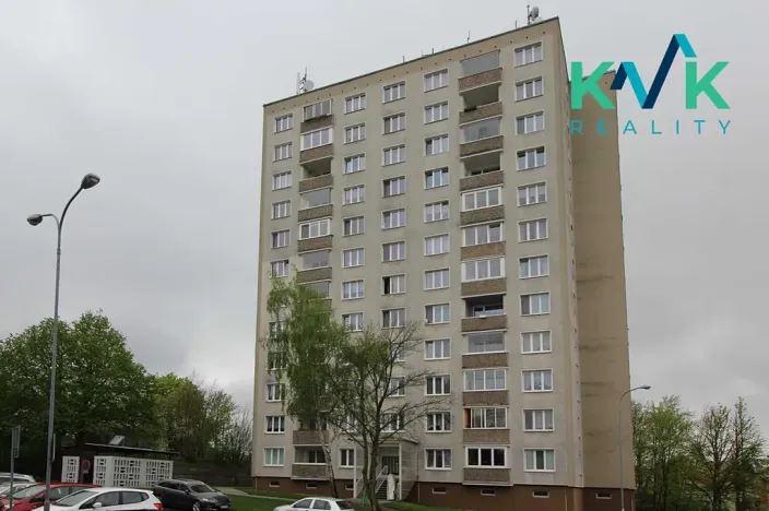 Prodej bytu 3+1, Karlovy Vary, Krušnohorská, 68 m2