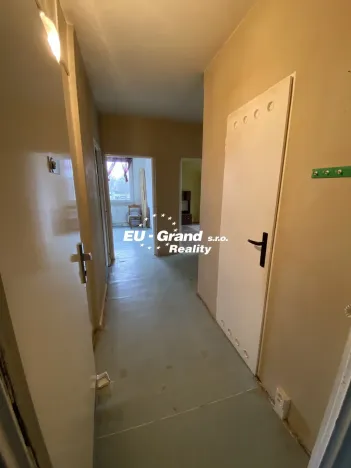 Pronájem bytu 3+1, Mikulášovice, 75 m2