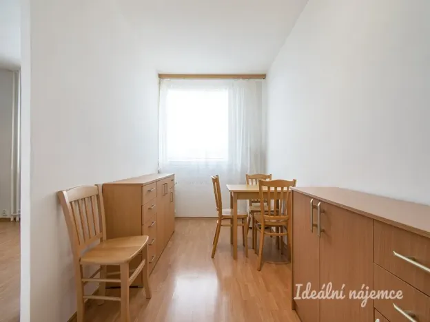Pronájem bytu 1+1, Praha - Bohnice, Hlivická, 38 m2