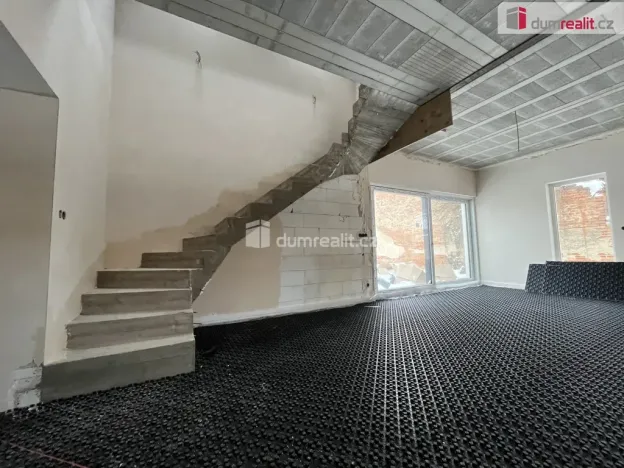 Prodej rodinného domu, Veltrusy, Jungmannova, 143 m2