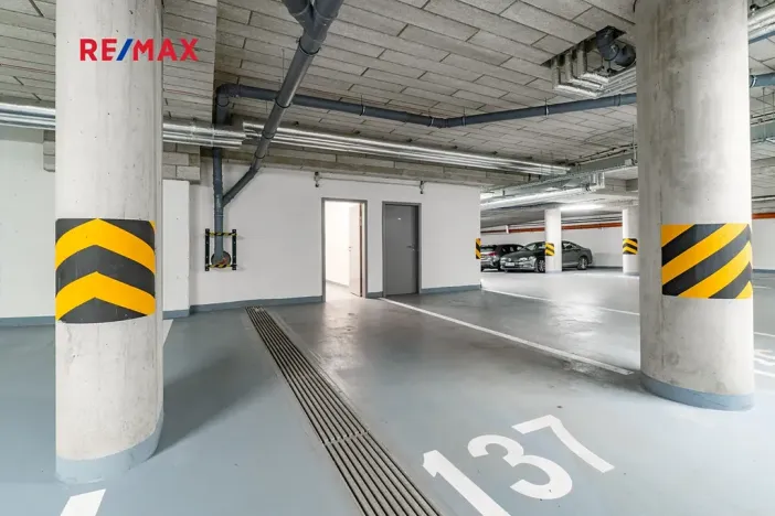 Pronájem bytu 2+kk, Praha - Břevnov, Radimova, 64 m2