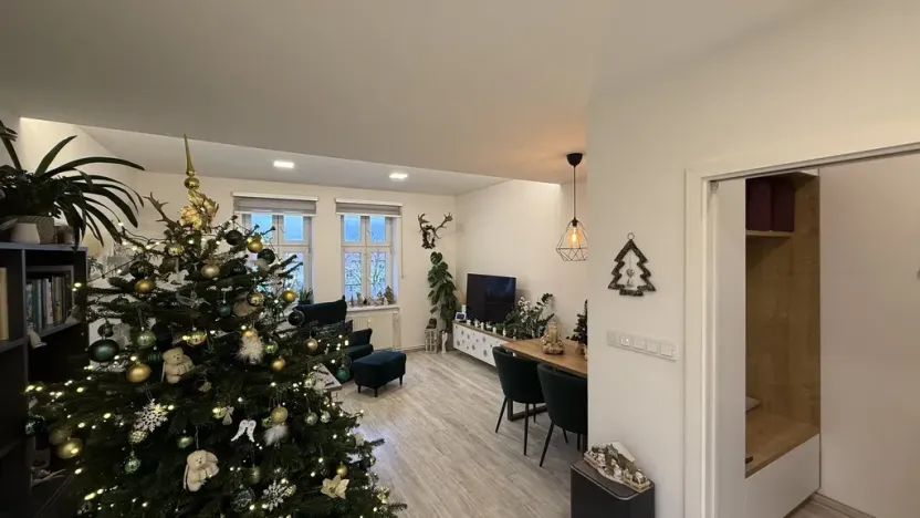 Prodej bytu 3+kk, Uherský Brod, nám. Svobody, 71 m2