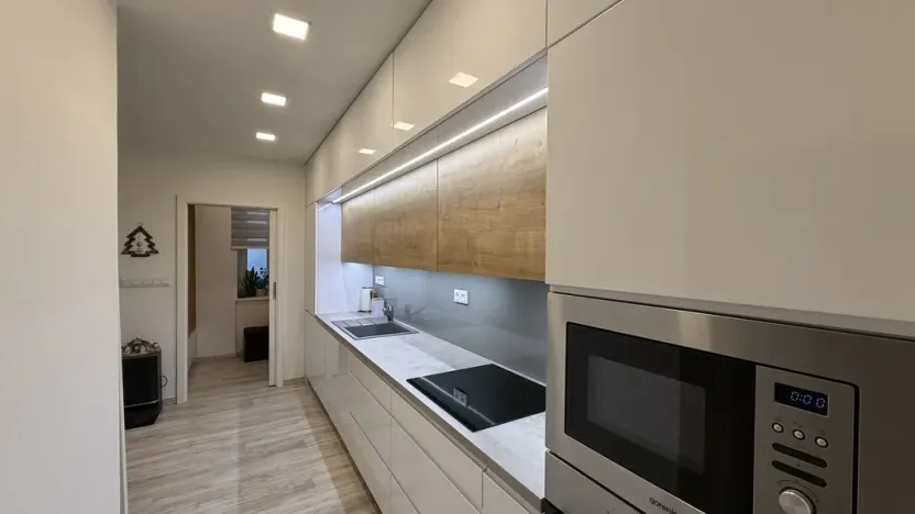 Prodej bytu 3+kk, Uherský Brod, nám. Svobody, 71 m2