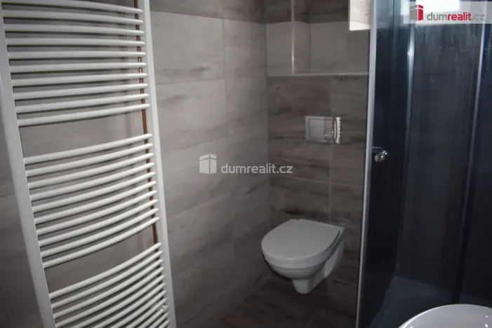 Pronájem bytu 2+1, Modlany, 80 m2