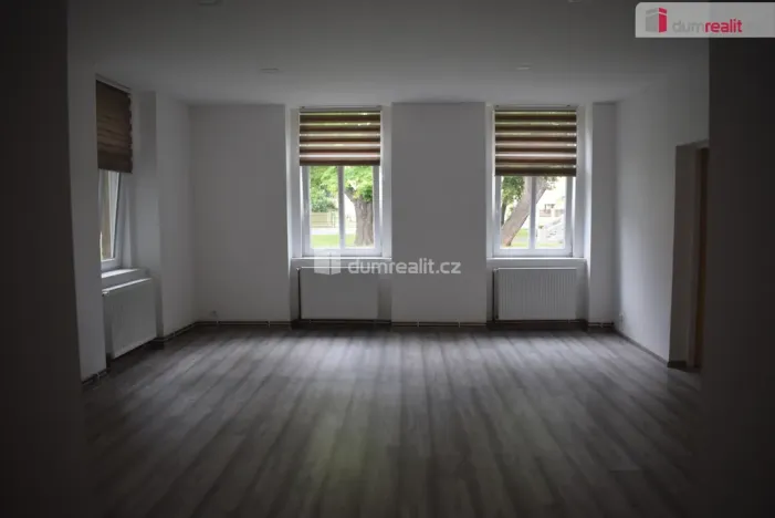 Pronájem bytu 2+1, Modlany, 80 m2