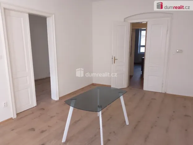 Pronájem bytu 3+1, Karlovy Vary - Rybáře, Sokolovská, 93 m2