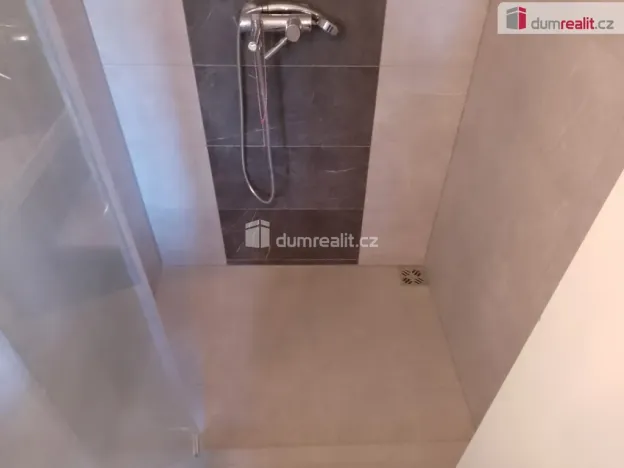 Pronájem bytu 3+1, Karlovy Vary - Rybáře, Sokolovská, 93 m2