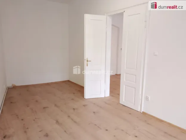 Pronájem bytu 3+1, Karlovy Vary - Rybáře, Sokolovská, 93 m2