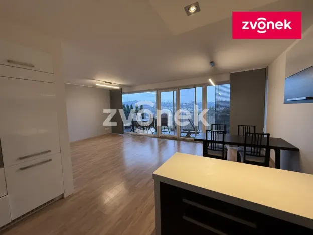 Pronájem bytu 2+kk, Zlín, Pod Křiby, 72 m2