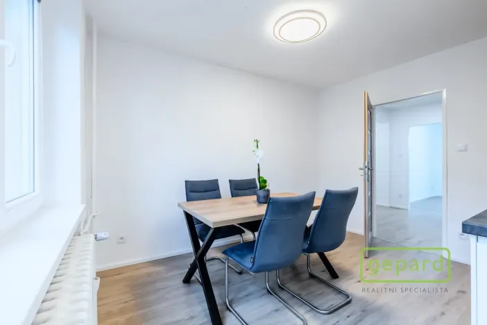 Prodej bytu 3+1, Praha, Hrusická, 73 m2