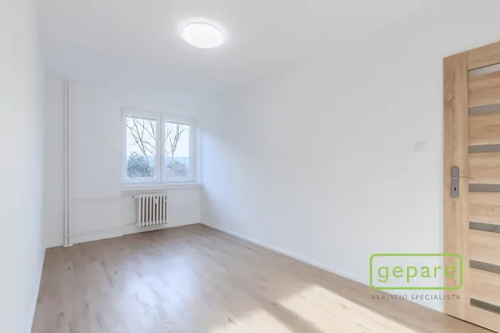 Prodej bytu 3+1, Praha, Hrusická, 73 m2