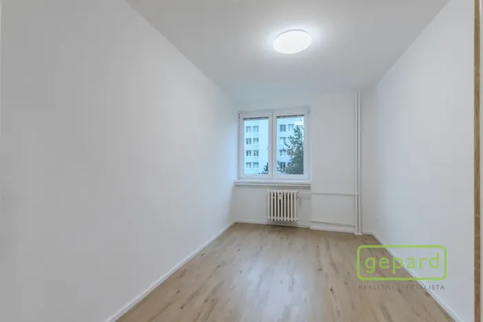 Prodej bytu 3+1, Praha, Hrusická, 73 m2