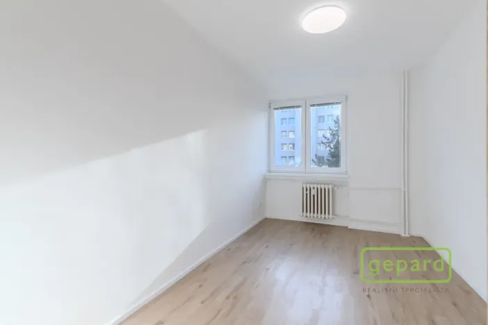 Prodej bytu 3+1, Praha, Hrusická, 73 m2