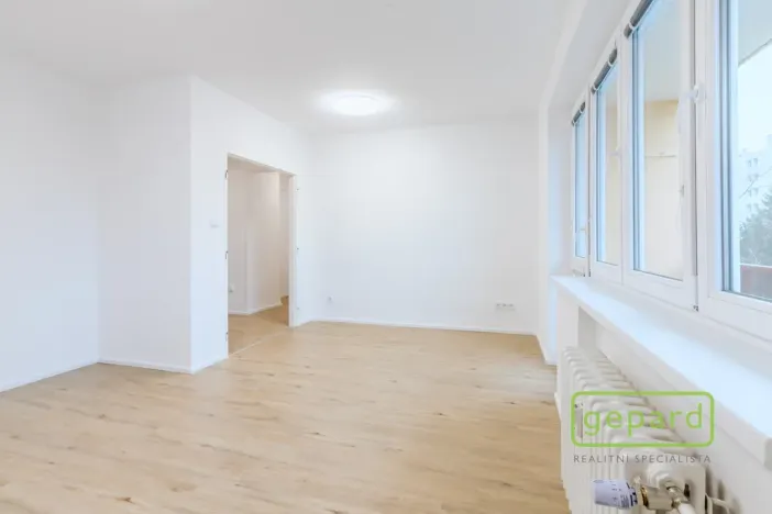 Prodej bytu 3+1, Praha, Hrusická, 73 m2