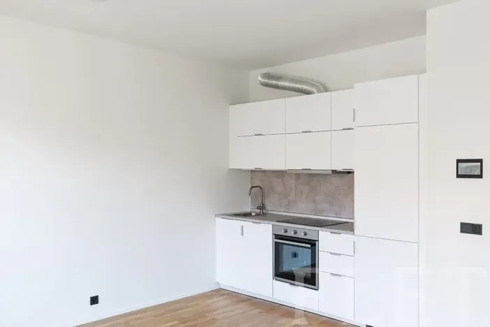 Pronájem bytu 1+kk, Praha - Smíchov, Grafická, 31 m2