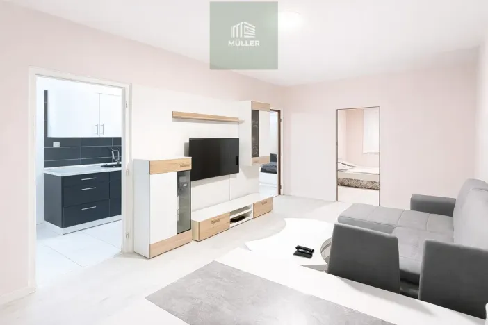 Pronájem bytu 4+1, Plzeň - Skvrňany, Macháčkova, 88 m2