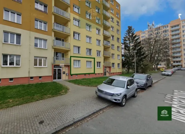 Pronájem bytu 4+1, Plzeň - Skvrňany, Macháčkova, 88 m2