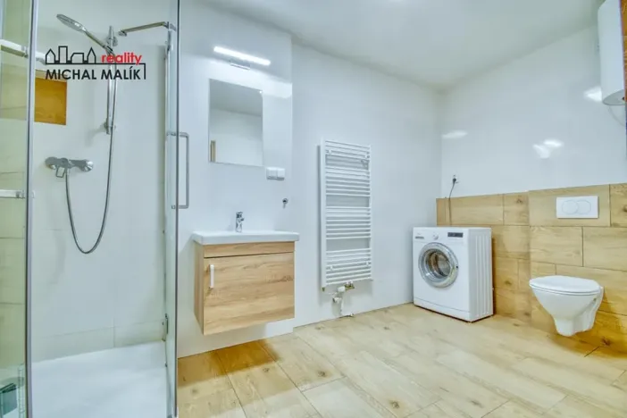 Prodej bytu 2+kk, Hranice, Třída Československé armády, 55 m2