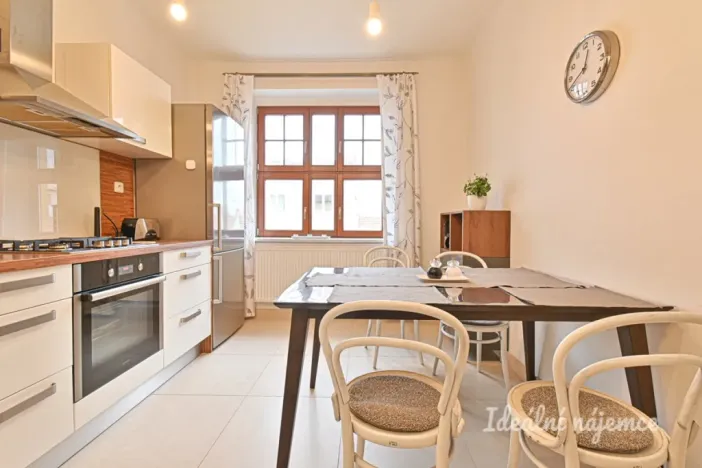 Pronájem bytu 2+1, Brno, Tyršova, 73 m2