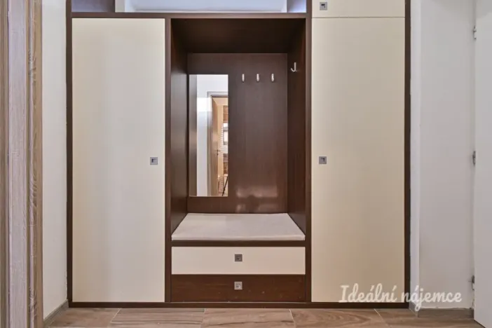 Pronájem bytu 2+kk, Brno, Mikšíčkova, 53 m2