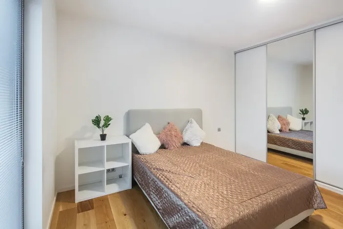 Pronájem bytu 2+kk, Praha - Libeň, Menclova, 62 m2