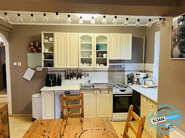 Prodej rodinného domu, Bruntál, 234 m2