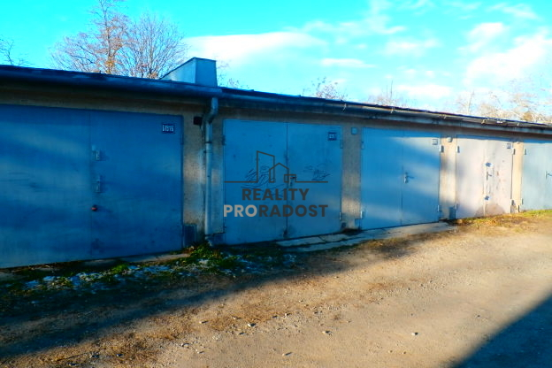 Pronájem garáže, Znojmo, Pod Soudním vrchem, 17 m2