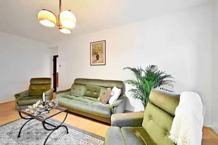 Prodej bytu 3+1, Praha - Břevnov, Zeyerova alej, 70 m2