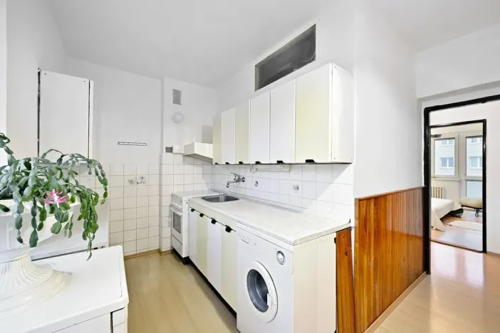 Prodej bytu 3+1, Praha - Břevnov, Zeyerova alej, 70 m2