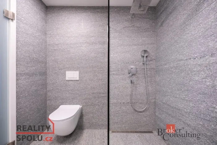 Prodej rodinného domu, 213 m2