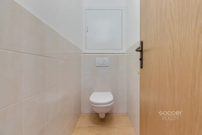 Pronájem bytu 1+kk, Praha - Bohnice, Ústavní, 46 m2