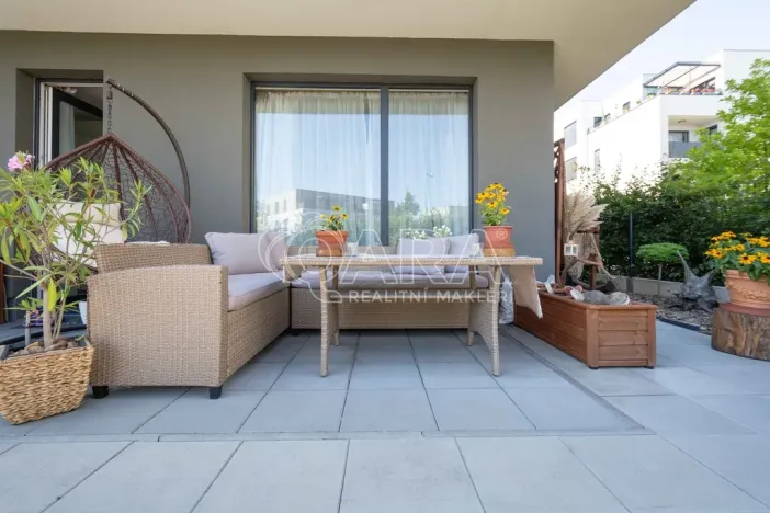 Pronájem bytu 2+kk, Roztoky, Lederova, 47 m2