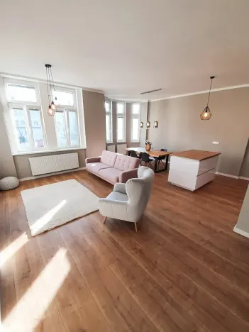 Pronájem bytu 2+kk, Praha - Libeň, Novákových, 75 m2