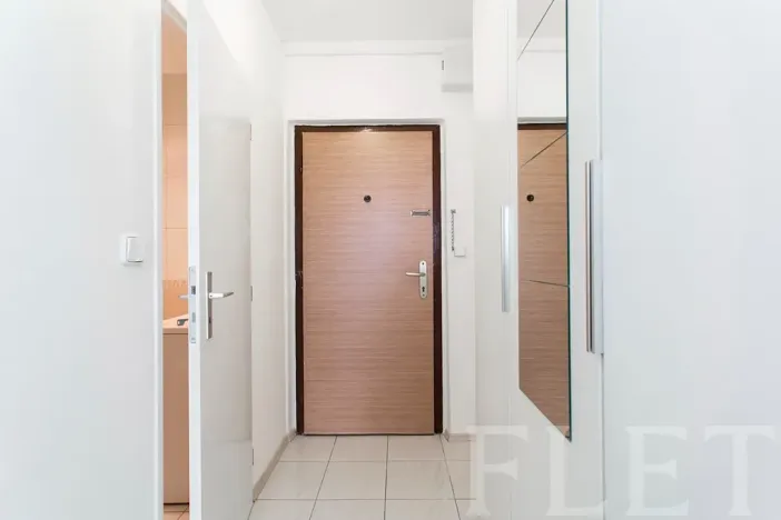 Pronájem bytu 1+kk, Praha - Letňany, Křivoklátská, 27 m2