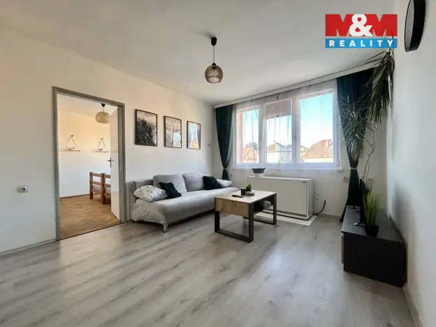 Pronájem bytu 2+1, Kamenice nad Lipou, Družstevní, 45 m2