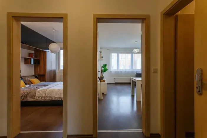 Pronájem bytu 2+kk, Praha - Kyje, Farkašova, 48 m2