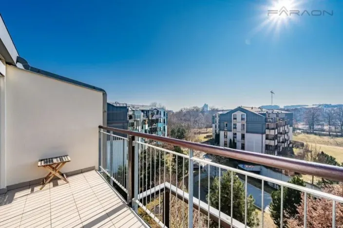 Pronájem bytu 1+kk, Praha - Libeň, Podvinný mlýn, 47 m2